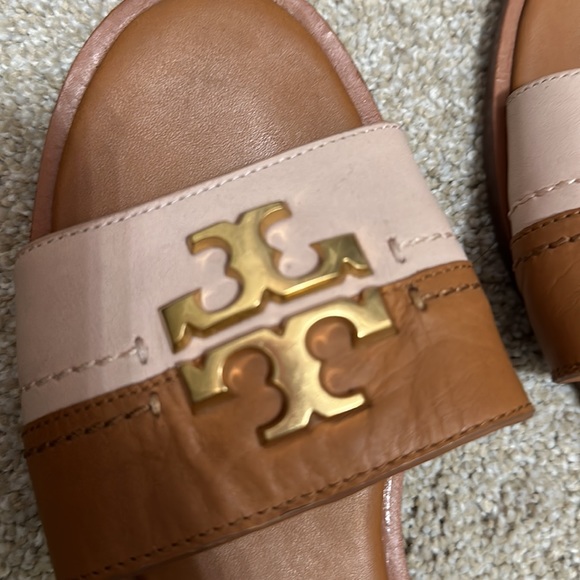 Tory Burch two tone sandals - Picture 2 of 4